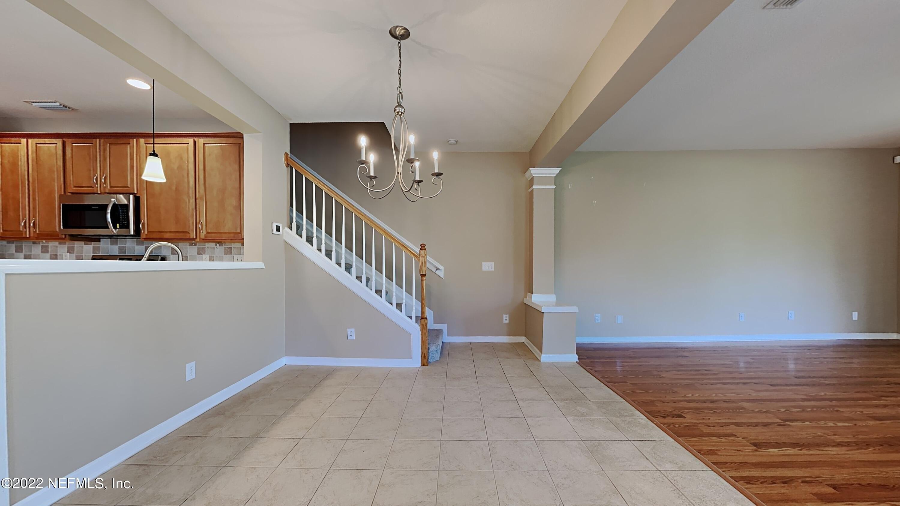 Stone Pond Dr, Jacksonville, FL 32224