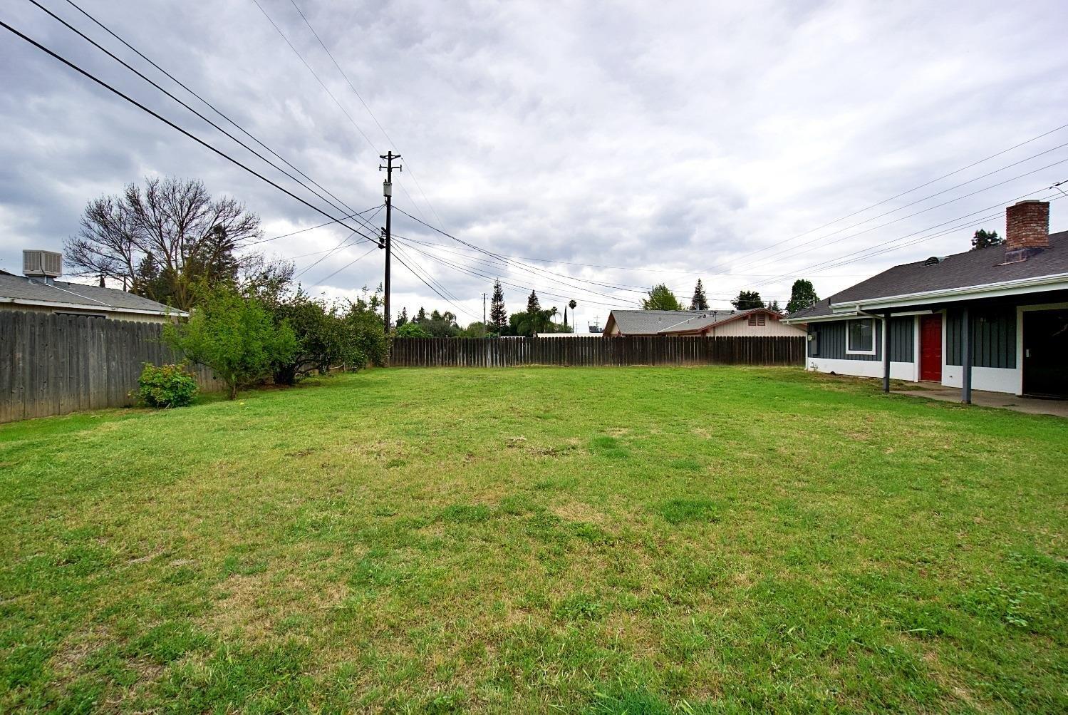 Avenue 12, Madera, CA 93636