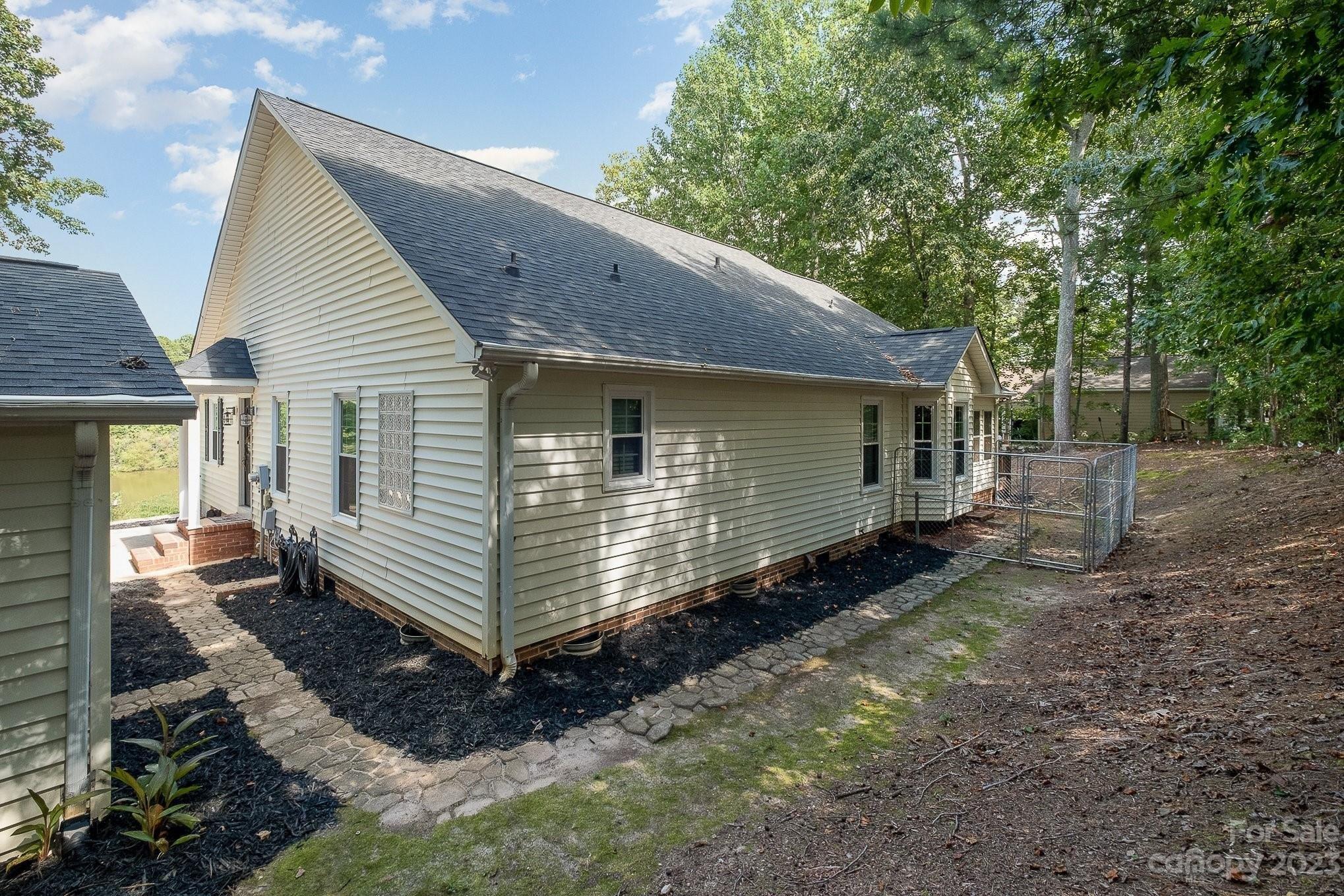 General Pemberton St, Stanley, NC 28164