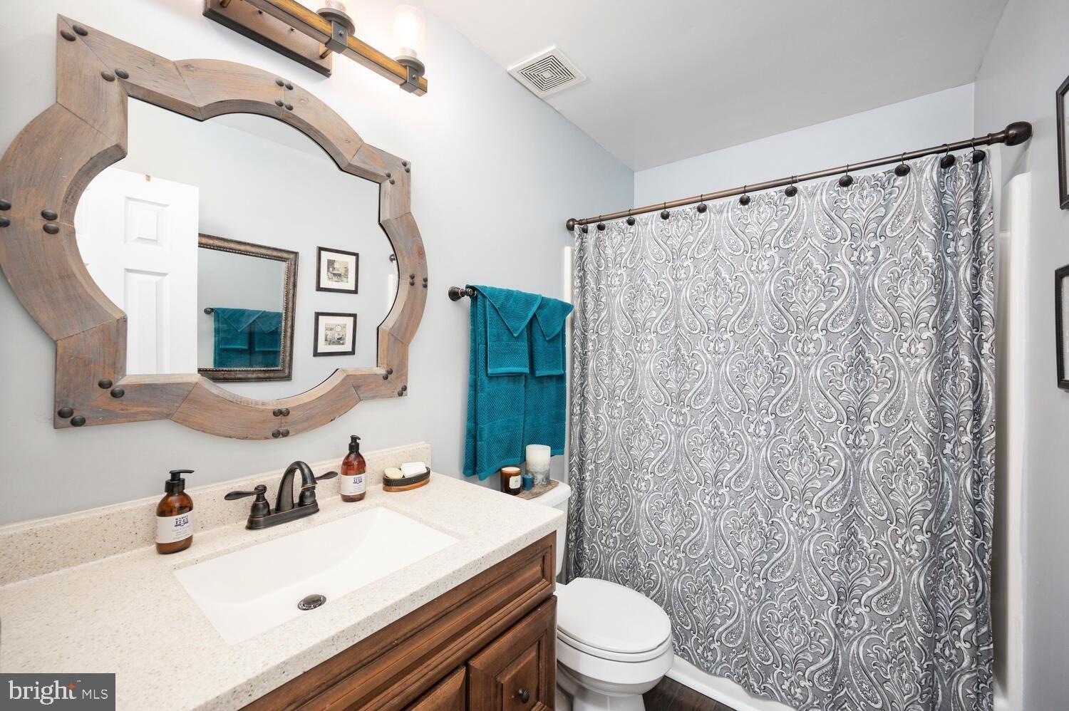 Surry Woods Ct, Fredericksburg, VA 22407