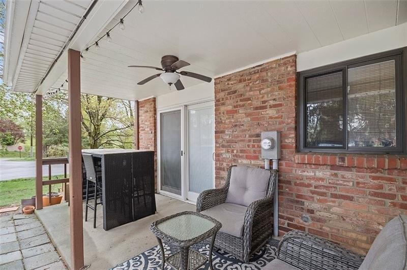 Laurel Oak Dr, Allison Park, PA 15101