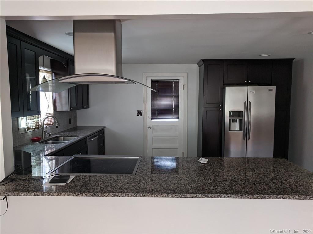 Rangely St, West Haven, CT 06516