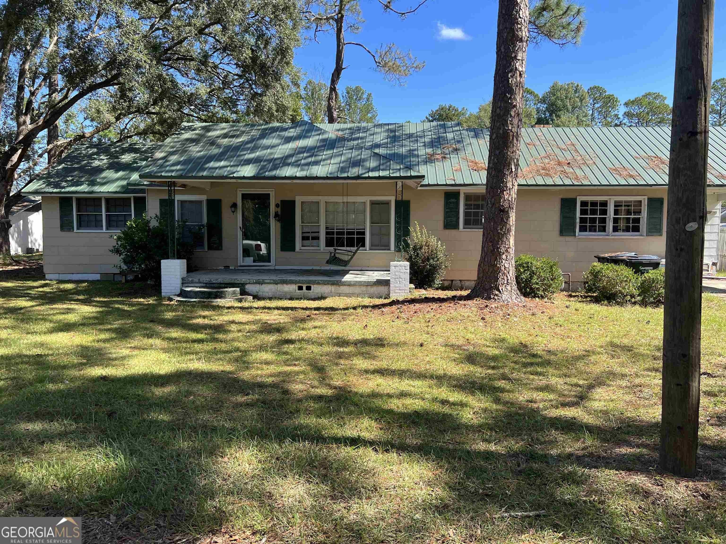 Circle Dr, Pembroke, GA 31321