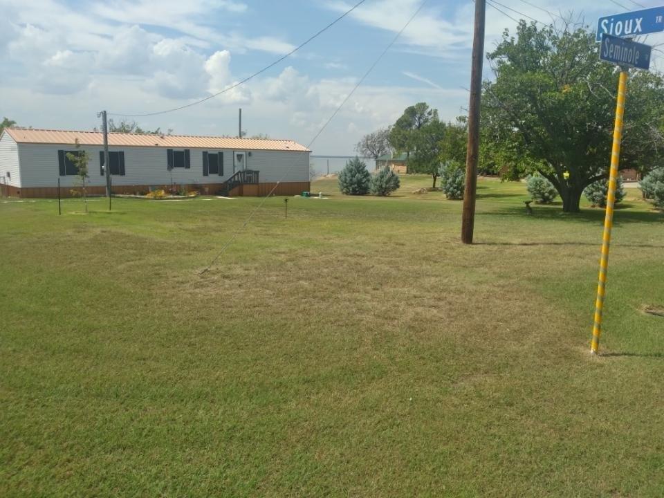 Seminole Trl, Henrietta, TX 76365