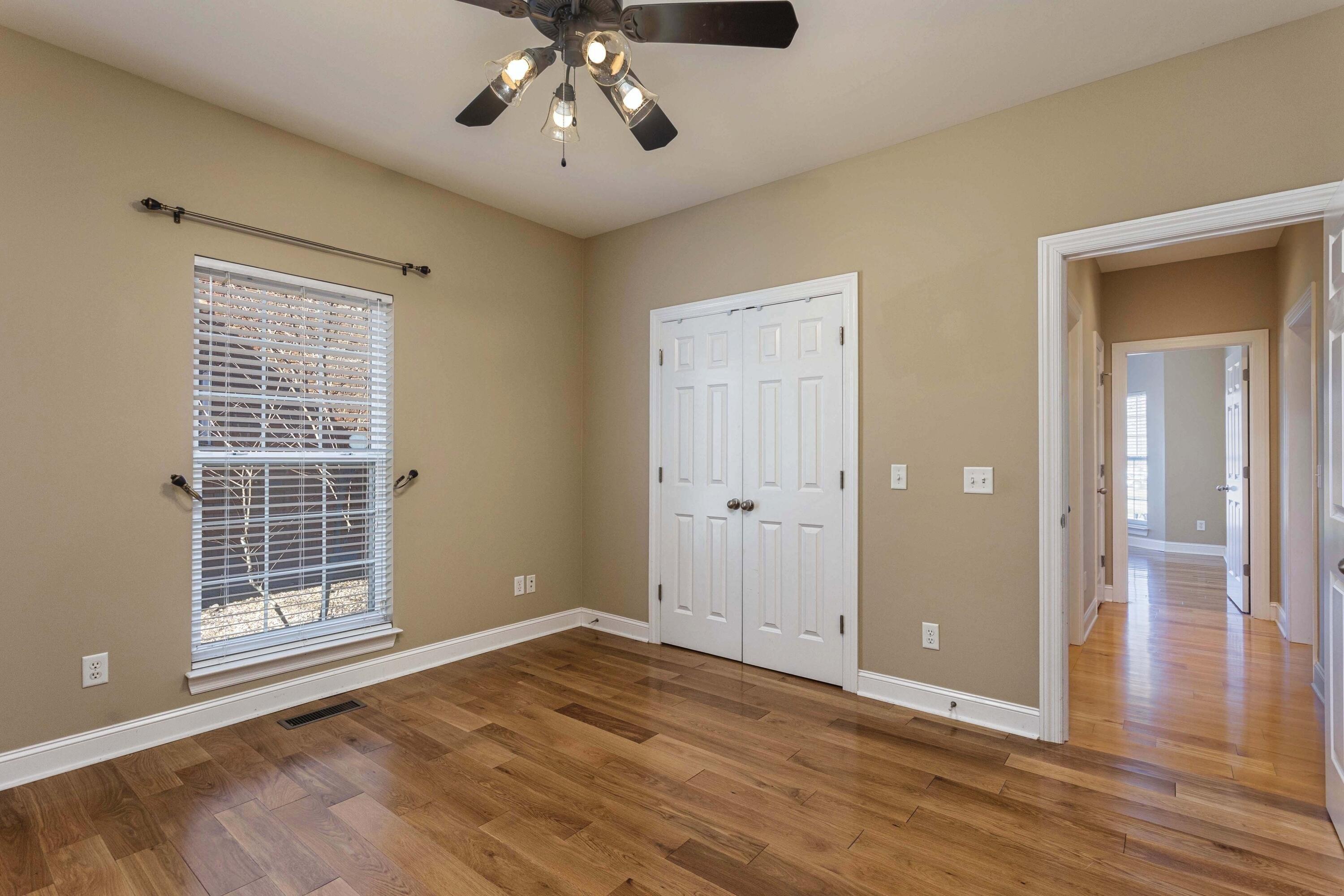 Gentle Mist Cir, Ooltewah, TN 37363