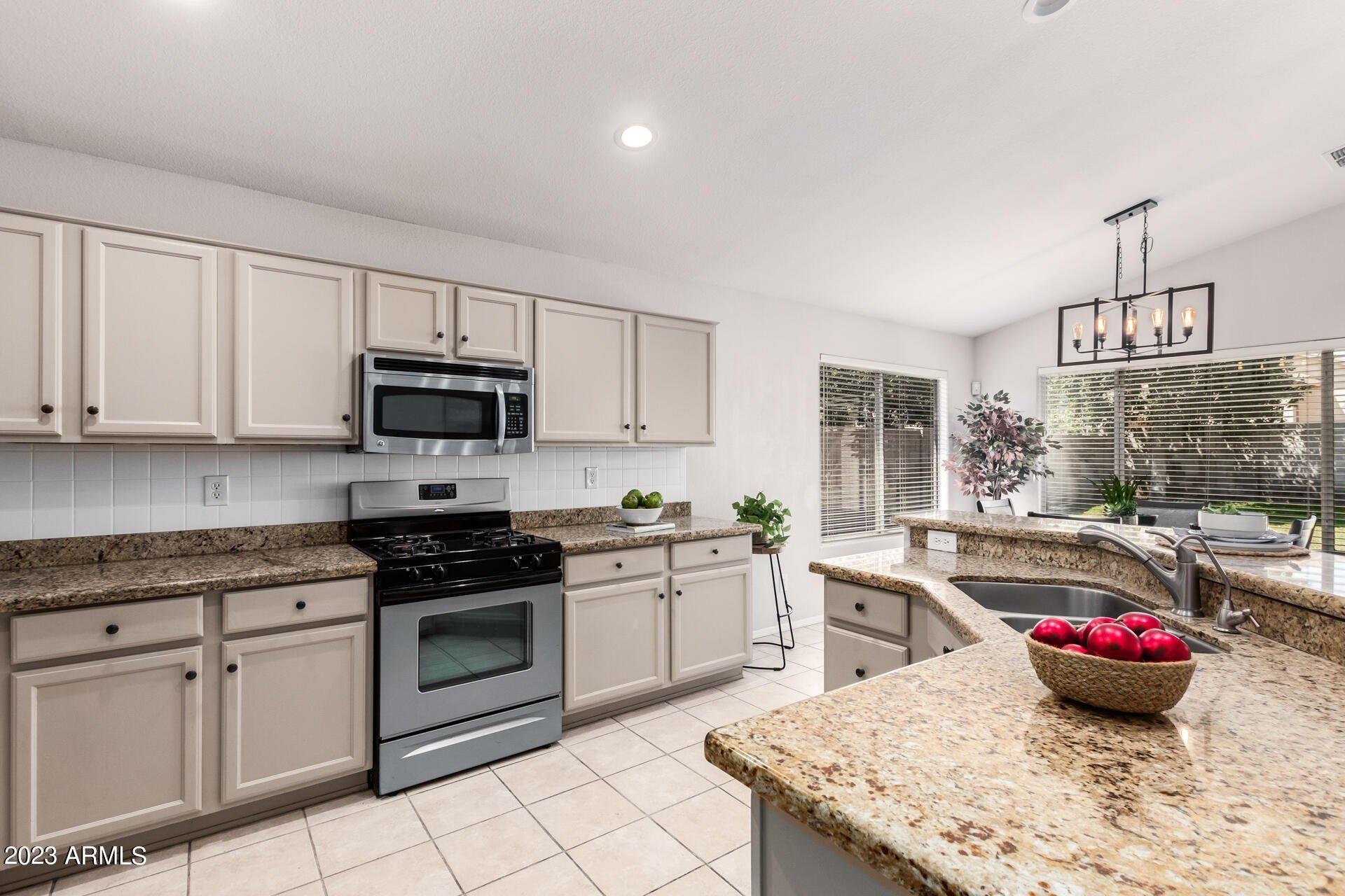 E Glade Ave, Mesa, AZ 85206