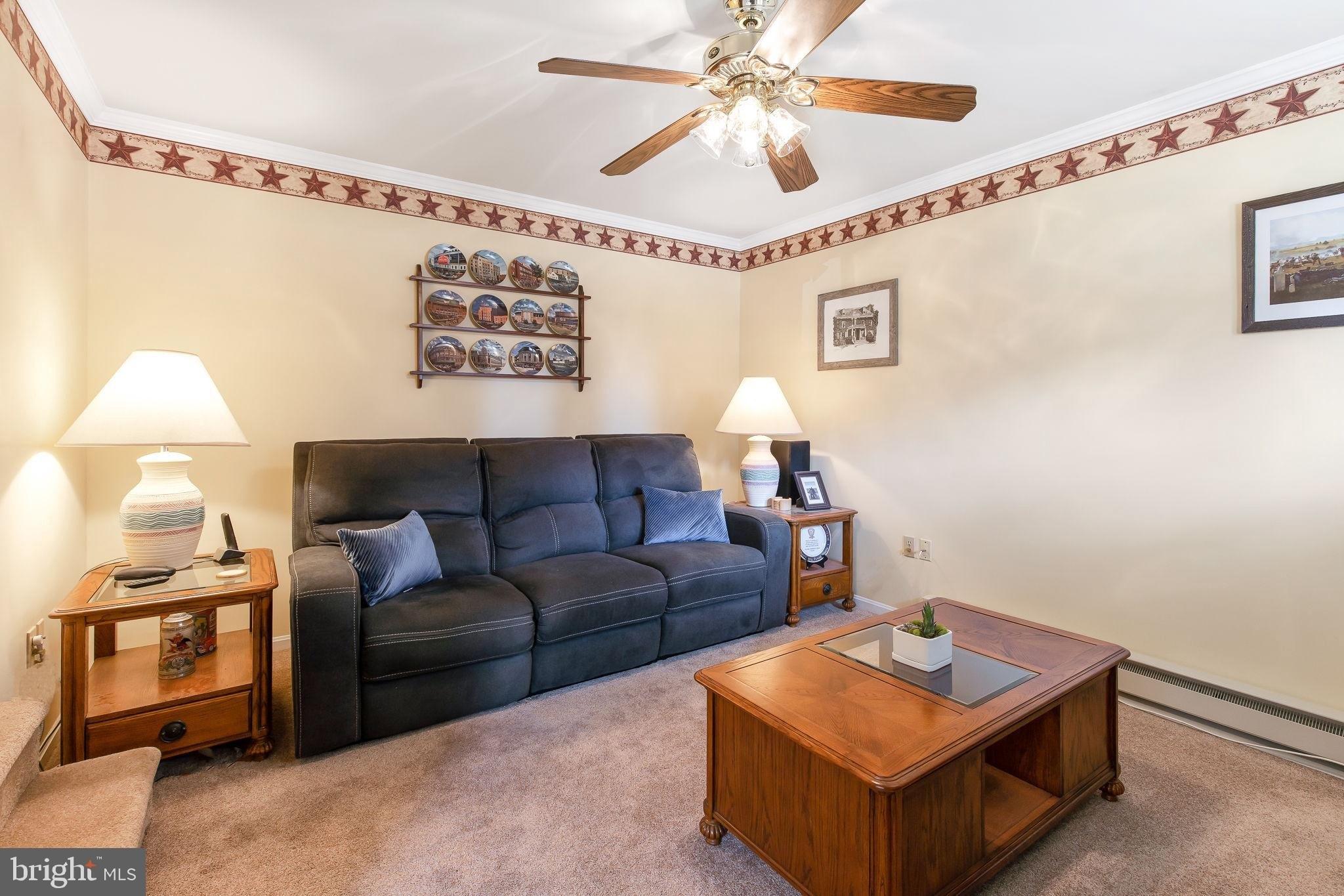 E Sunset Ave, Ephrata, PA 17522