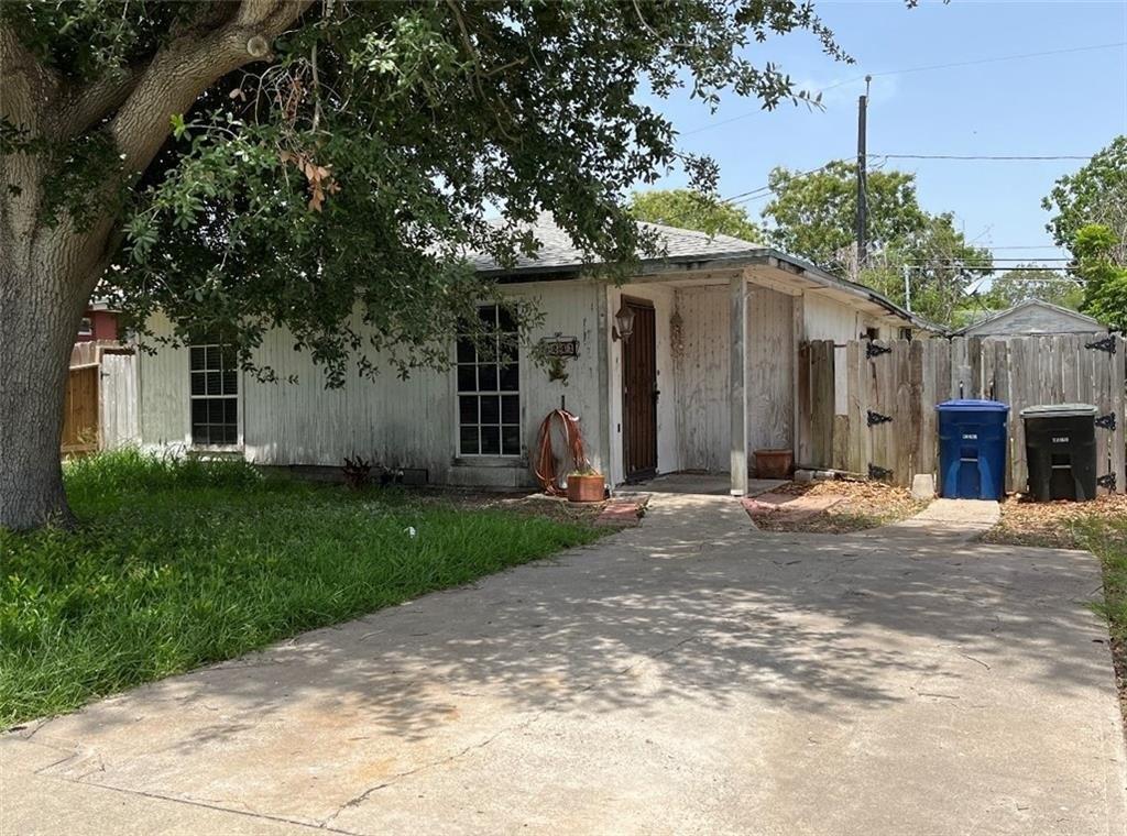Green Grove Dr, Corpus Christi, TX 78415