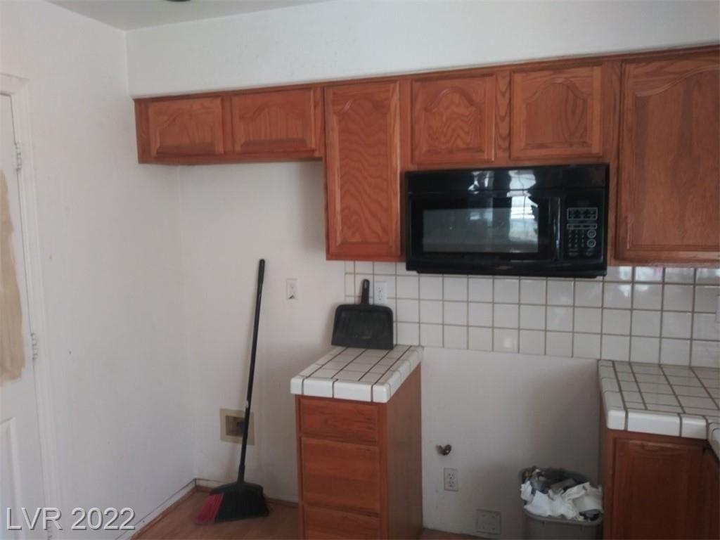 Crestway Rd, Henderson, NV 89015
