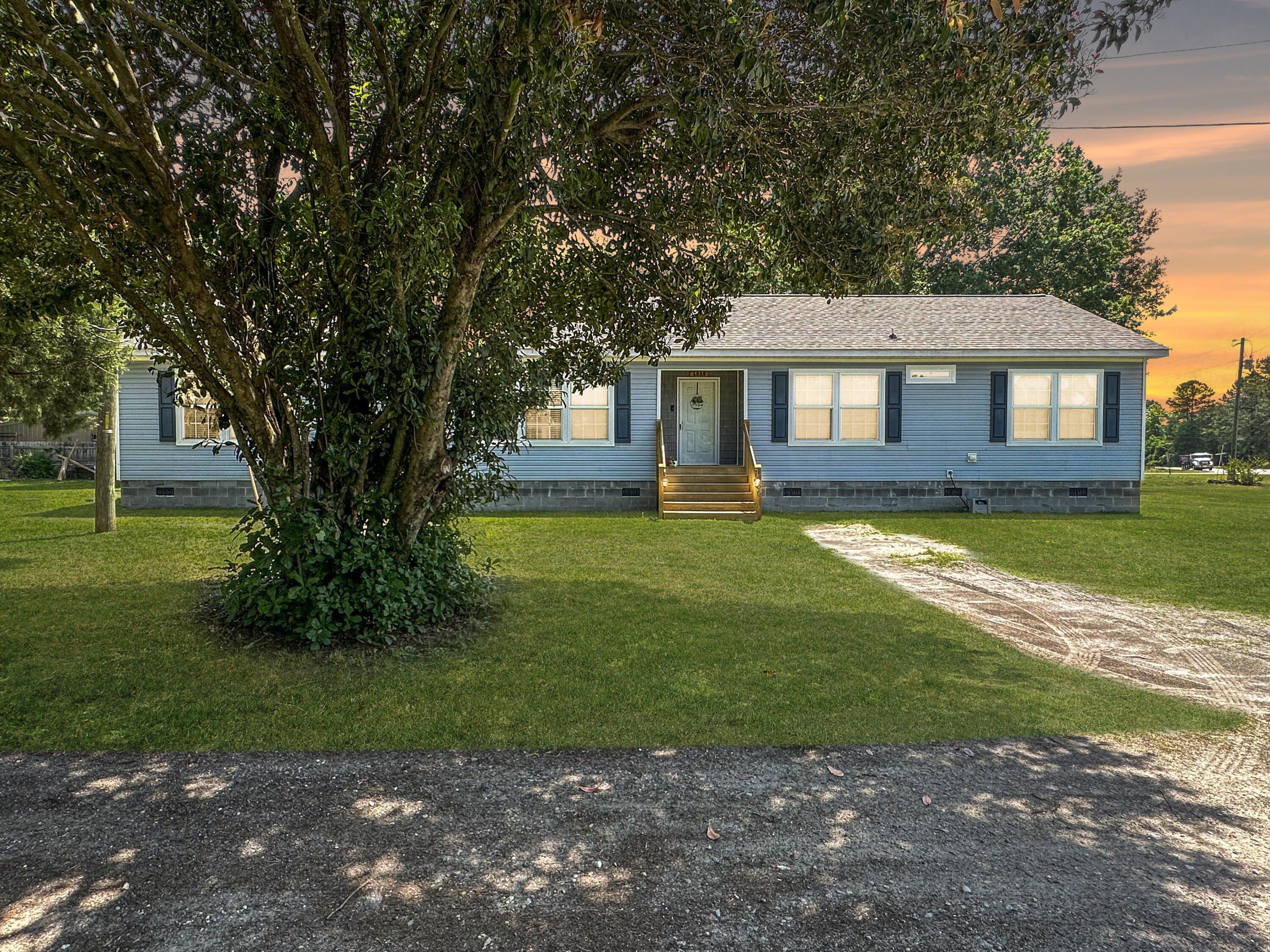 Black Tom Rd, Moncks Corner, SC 29461