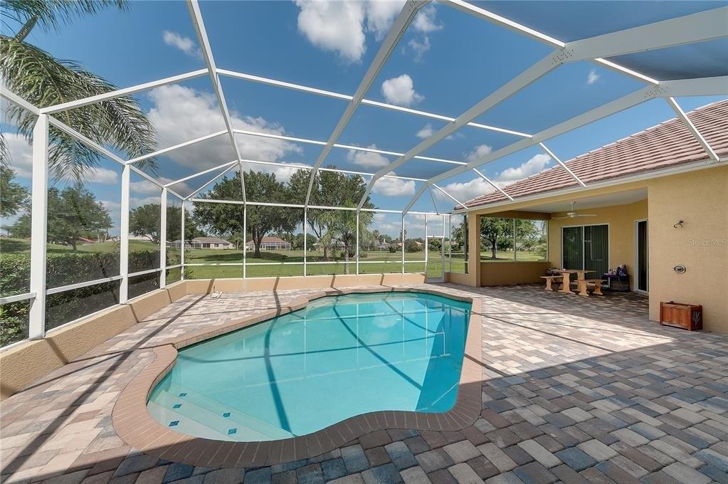Cherry Hills Avenue Cir, Bradenton, FL 34202