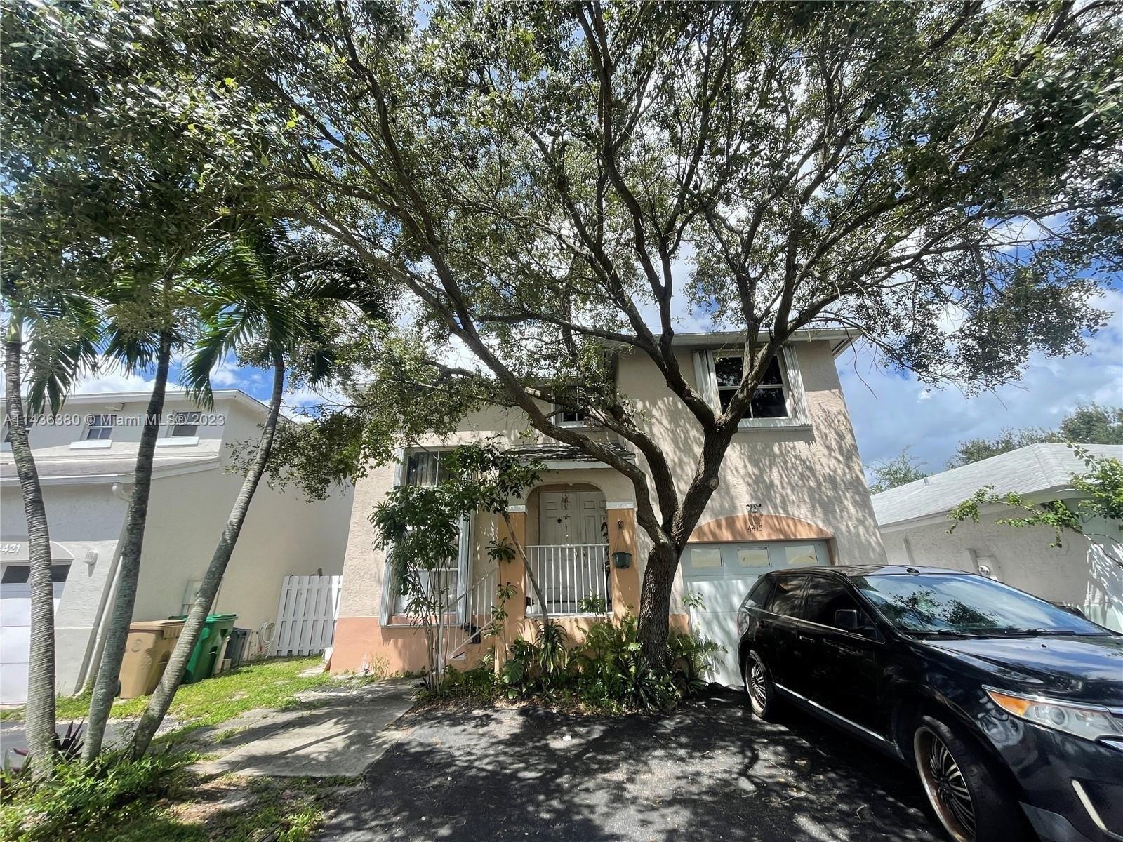 Sw 72nd Ter, Davie, FL 33314