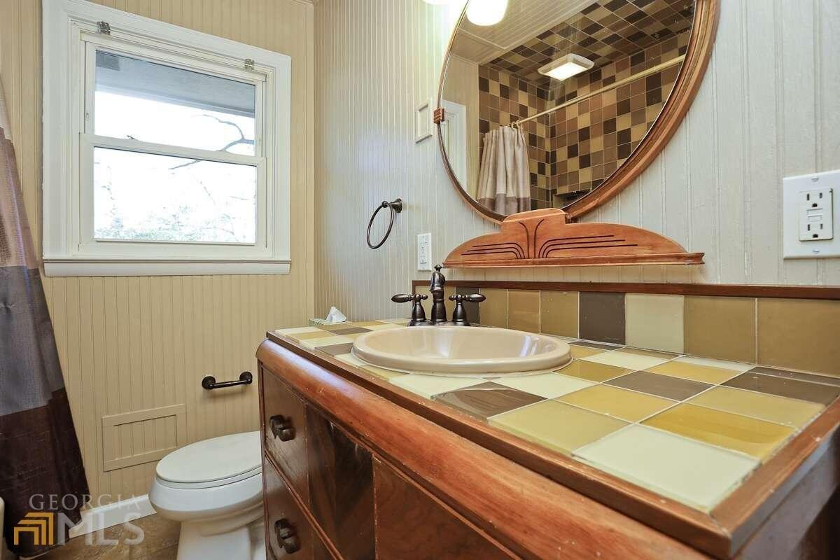 Jolly Ave, Clarkston, GA 30021