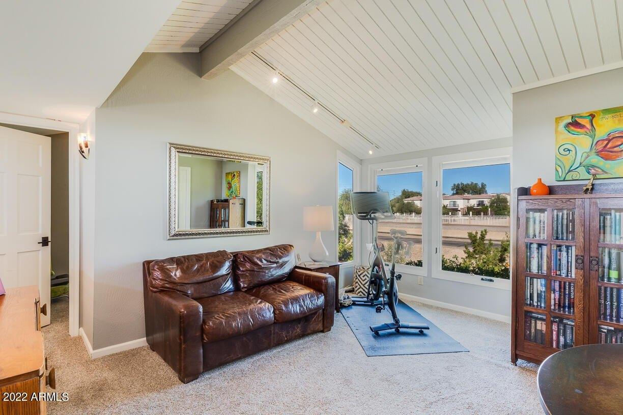 N 14th St, Phoenix, AZ 85020