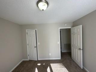 Burton Cir, Gainesville, GA 30507