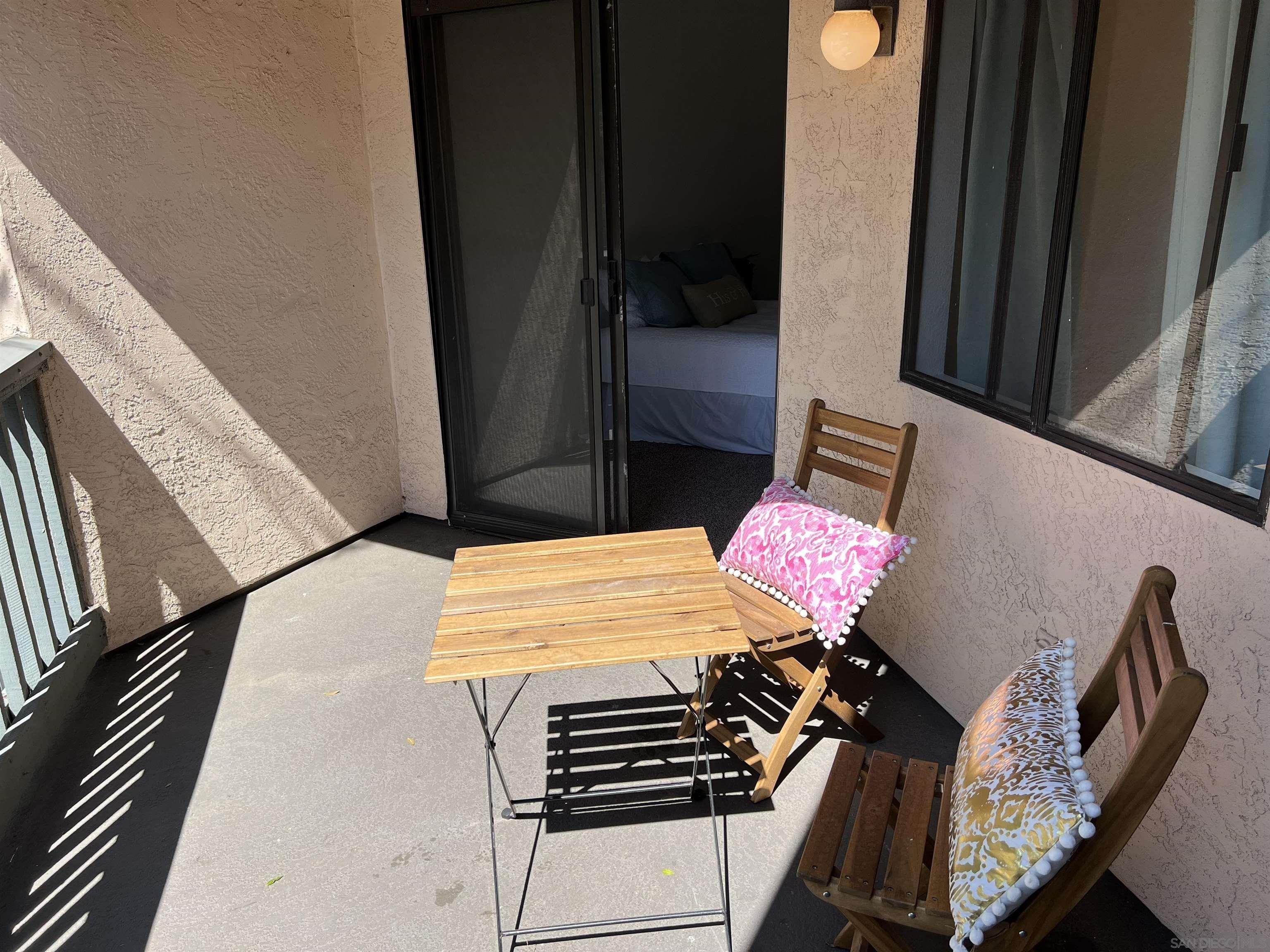 Brookpine Ct, Spring Valley, CA 91978