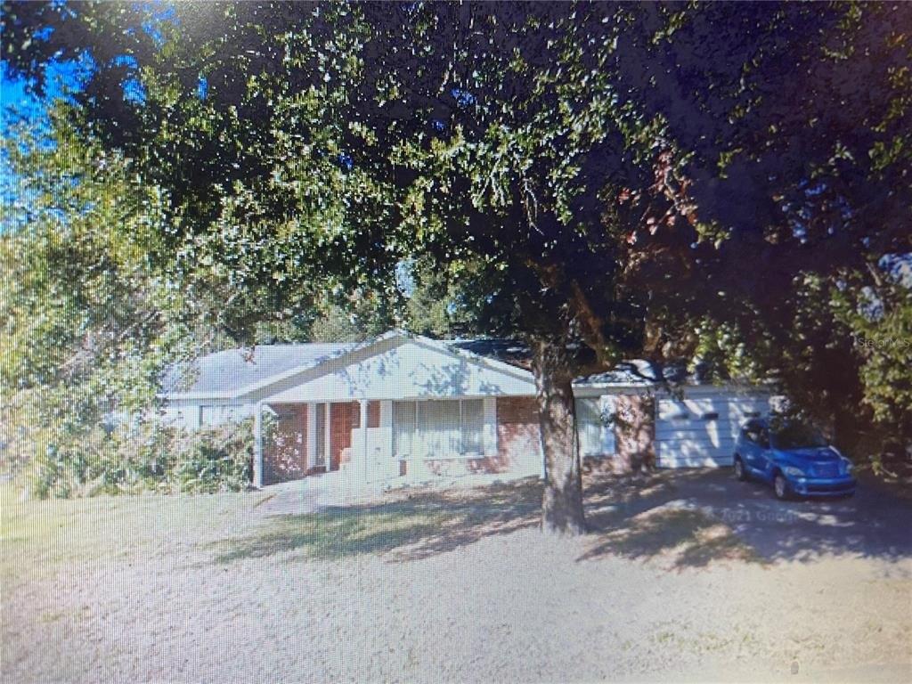 Bama Rd, Brandon, FL 33511