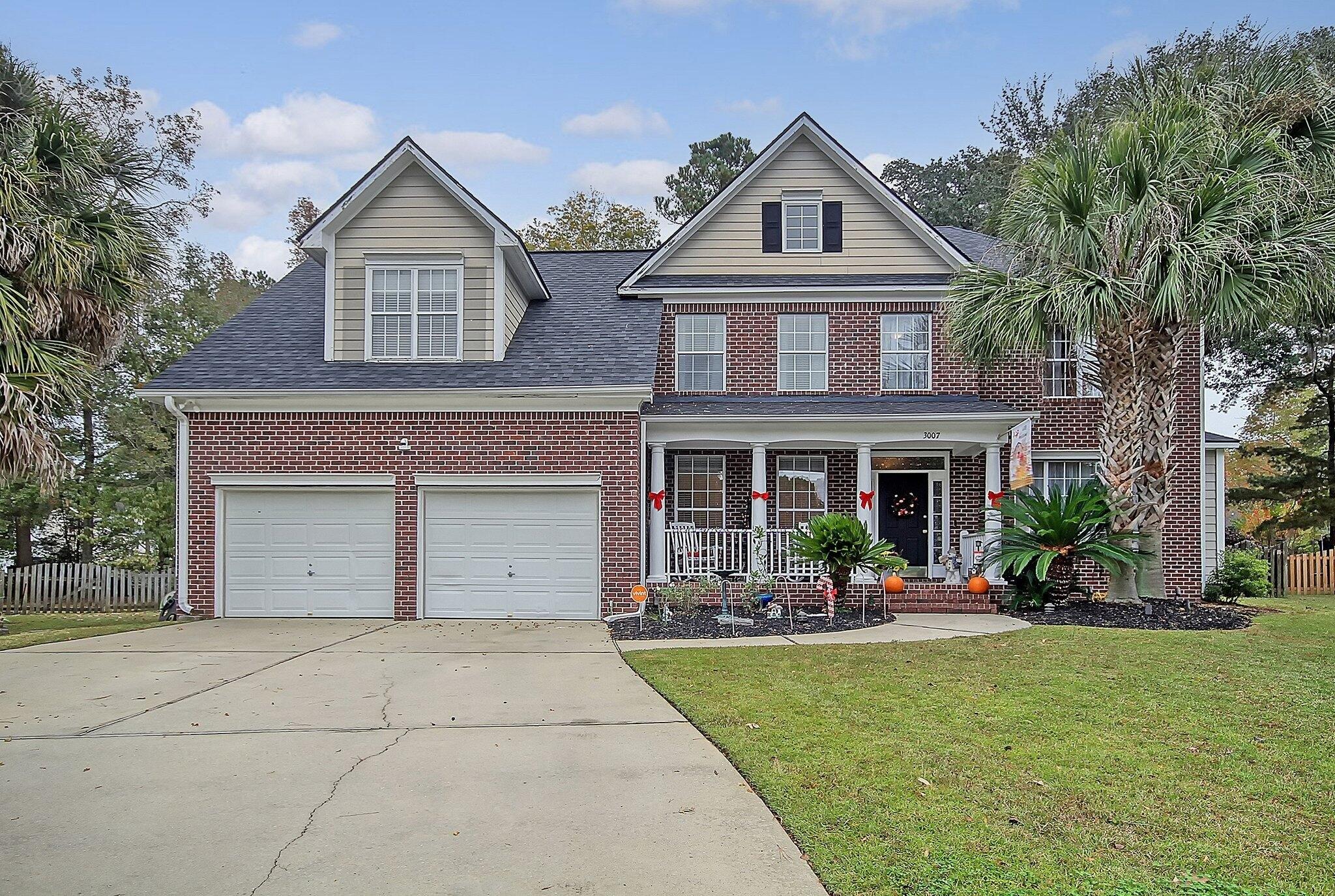 Vista Ct, Summerville, SC 29485