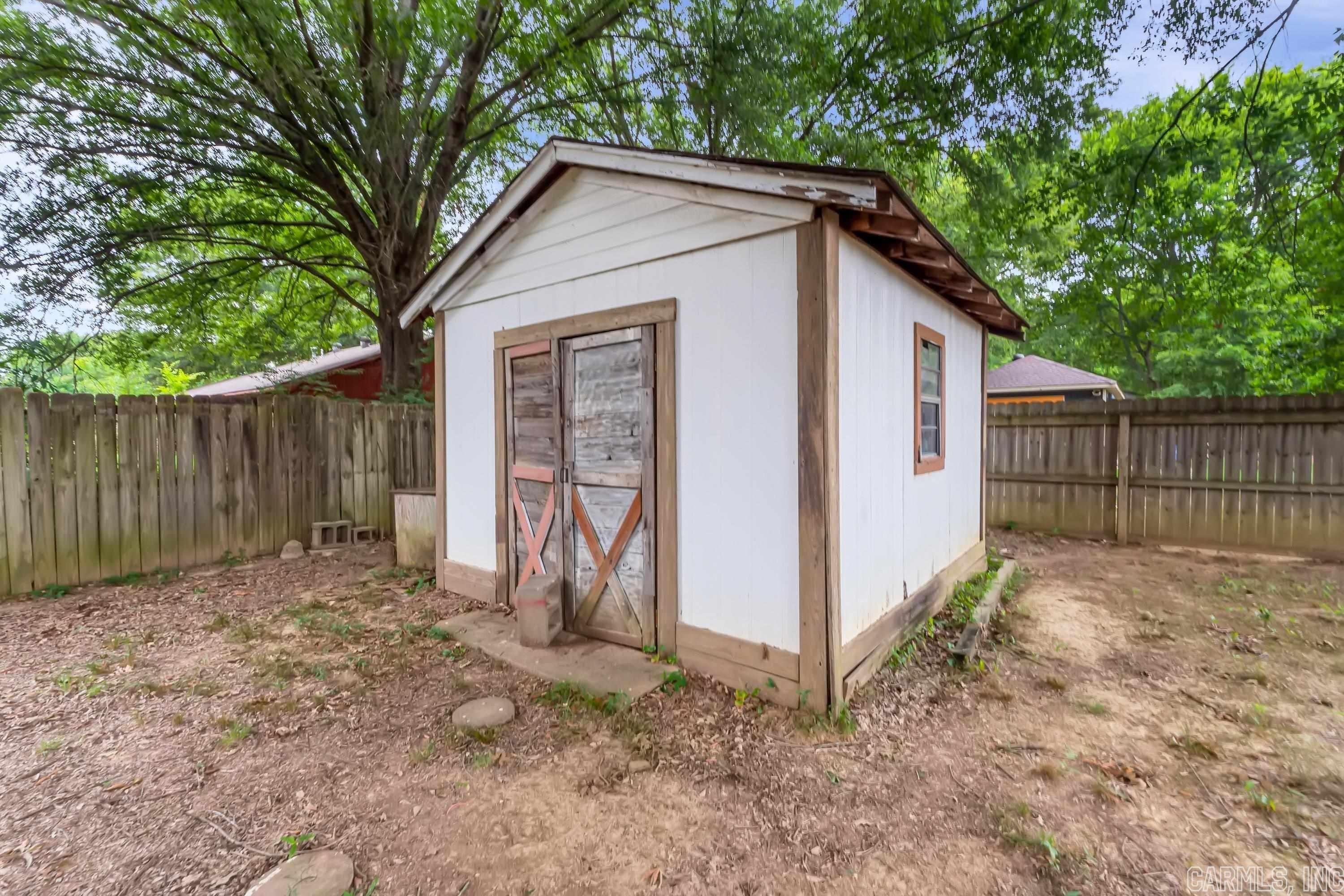 Arrowhead Ln, Conway, AR 72032