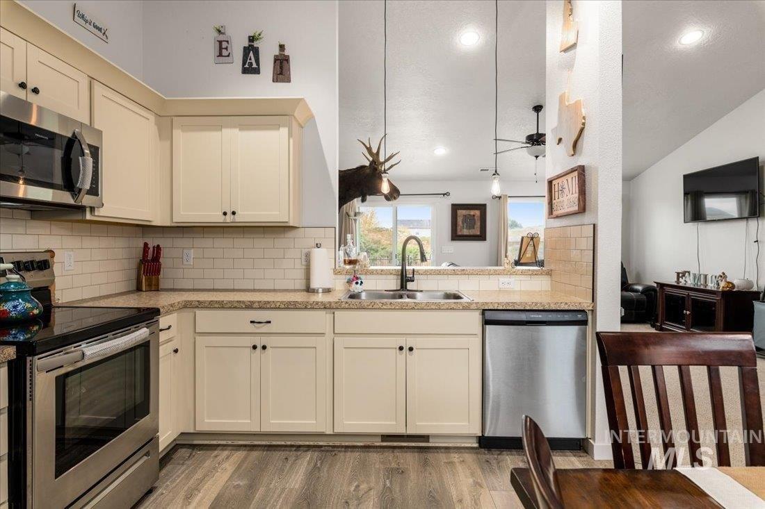 Bethany Ave, Caldwell, ID 83607