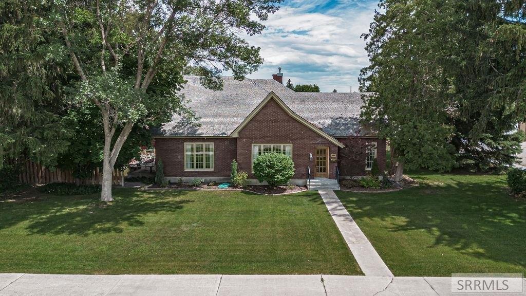S Shilling Ave, Blackfoot, ID 83221