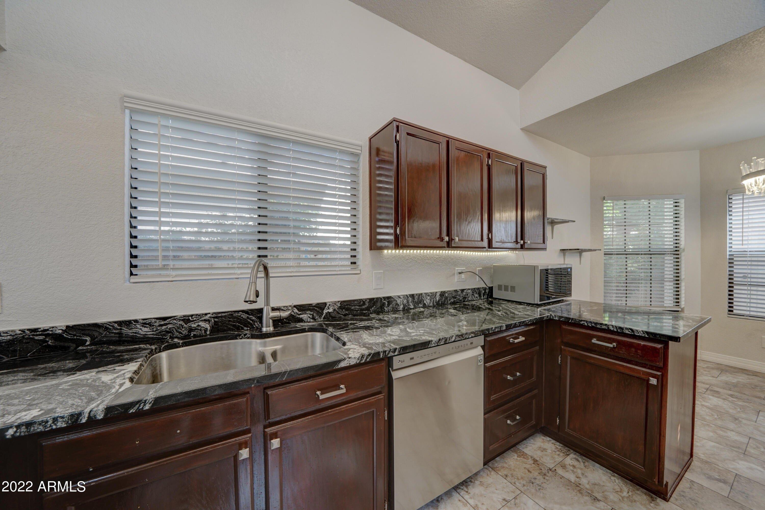 N El Dorado Dr, Chandler, AZ 85224