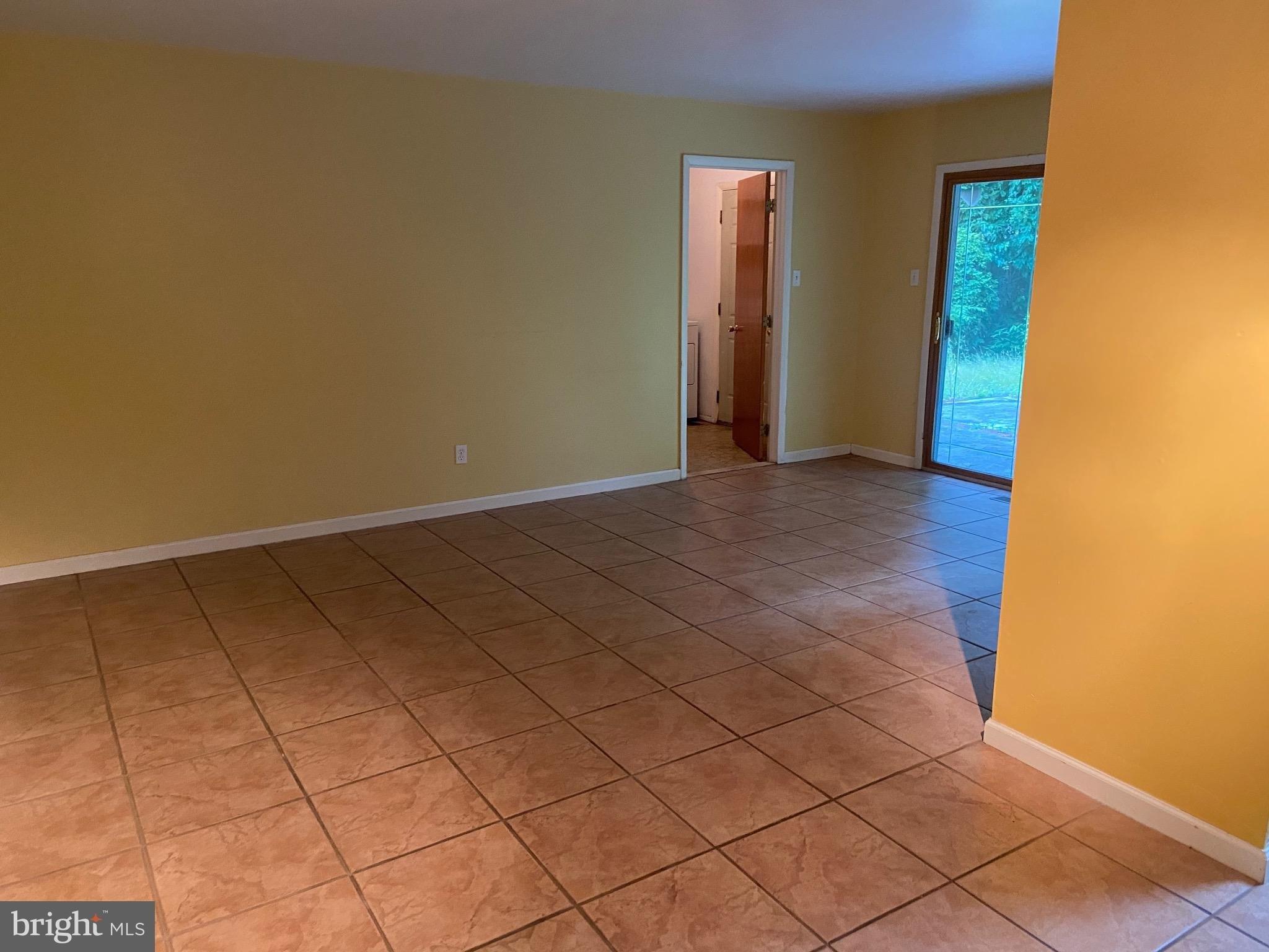 Eden Rock Ln, Willingboro, NJ 08046