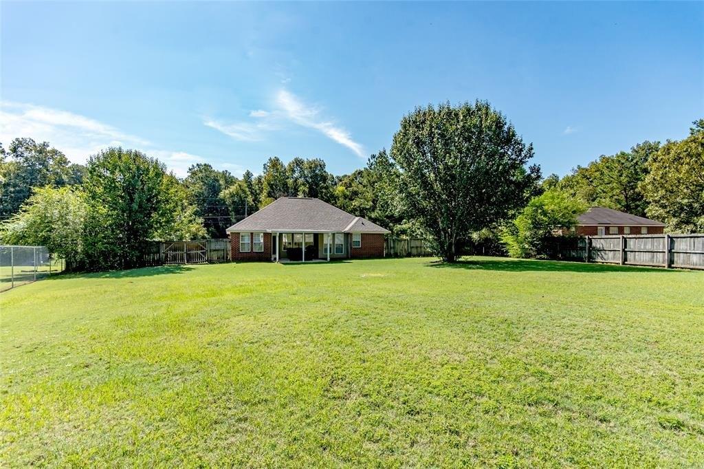 Laurel Hill Dr, Prattville, AL 36066