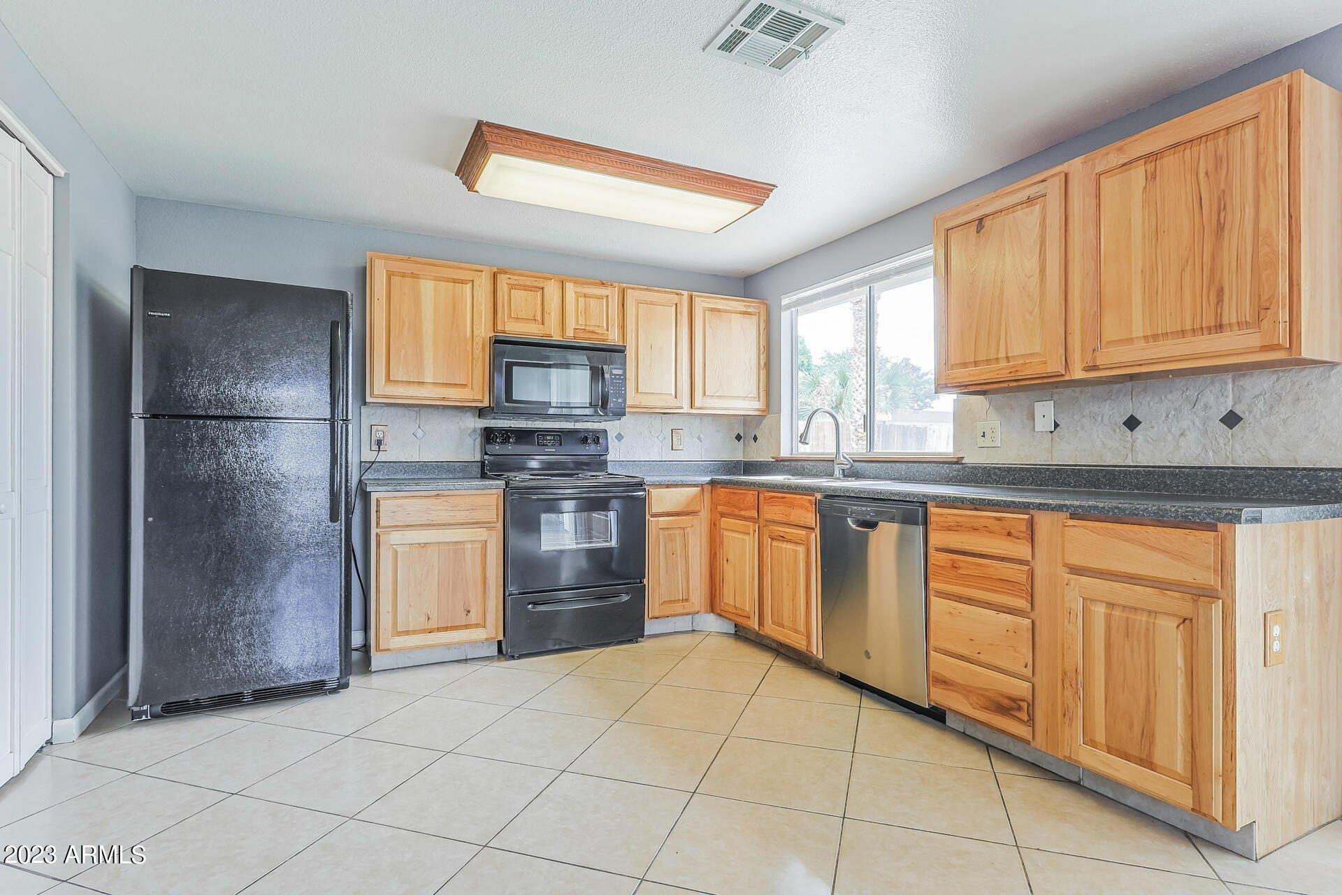 W El Monte Pl, Chandler, AZ 85224