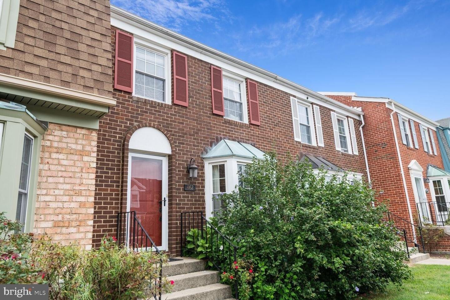 Colonial Ridge Ln, Arnold, MD 21012