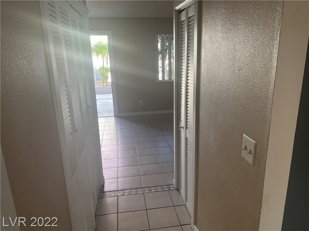 Flagstone Way, Las Vegas, NV 89110