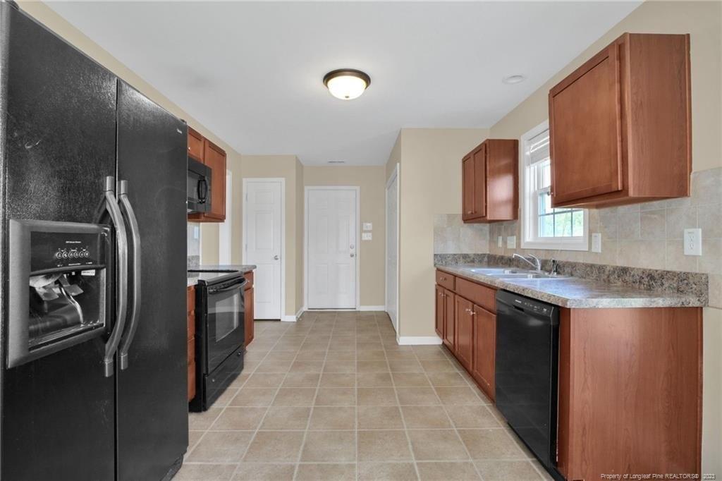 Fairfield Cir, Raeford, NC 28376