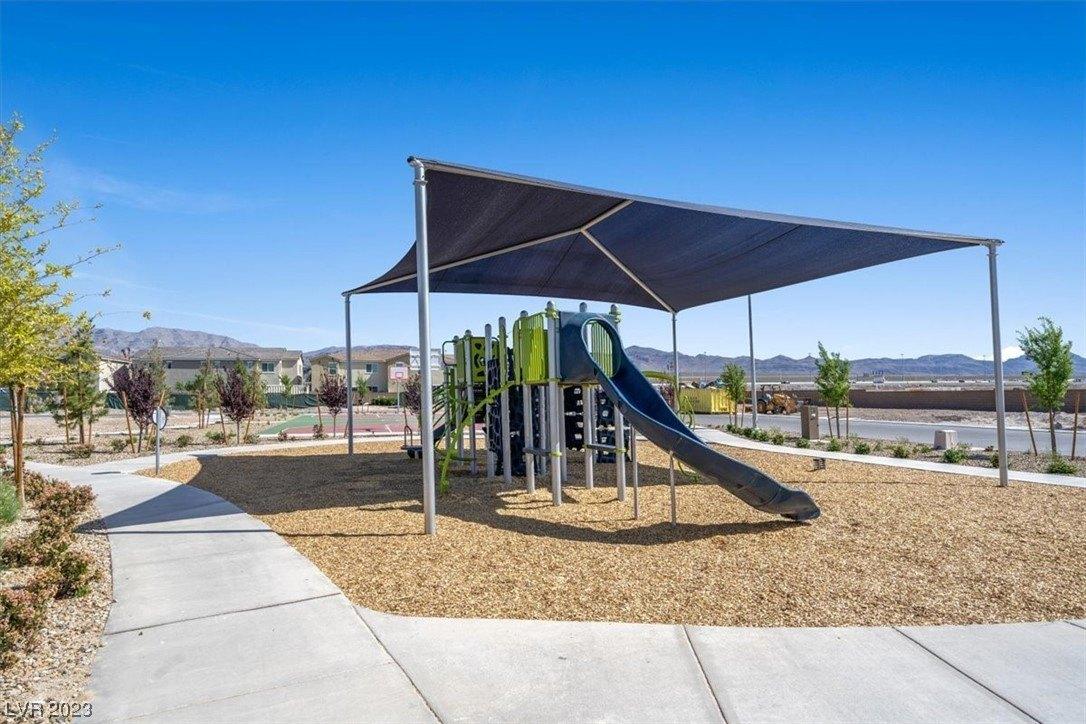 Crescent Gold St, North Las Vegas, NV 89086