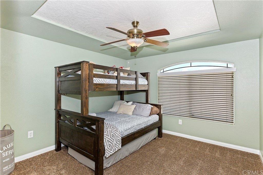 Chestnut St, Hesperia, CA 92345