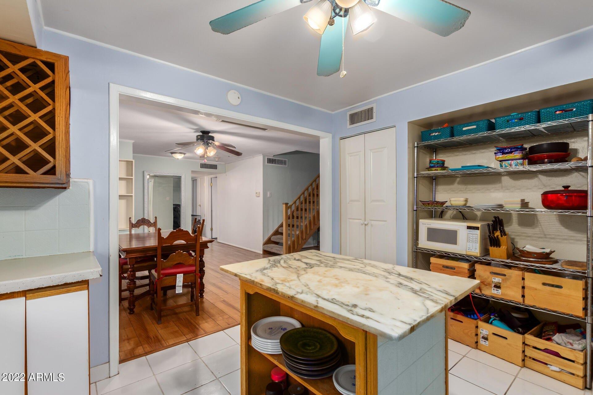 N 13th Ave, Phoenix, AZ 85013