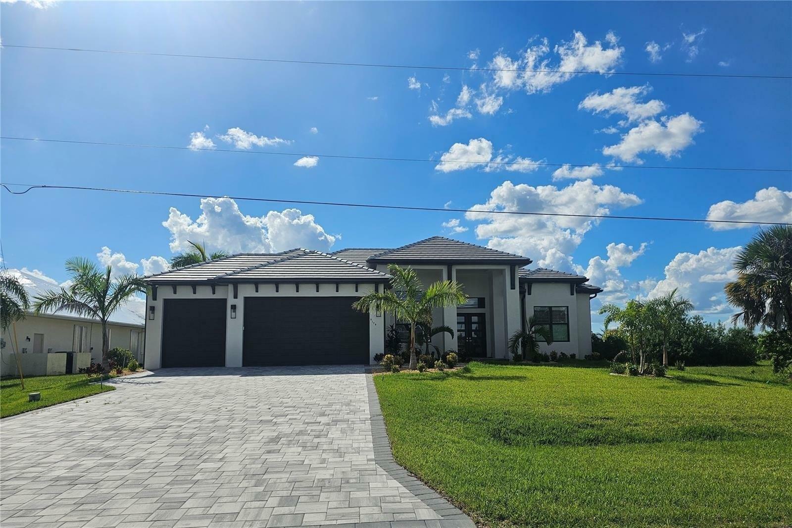 Collingswood Blvd, Port Charlotte, FL 33948