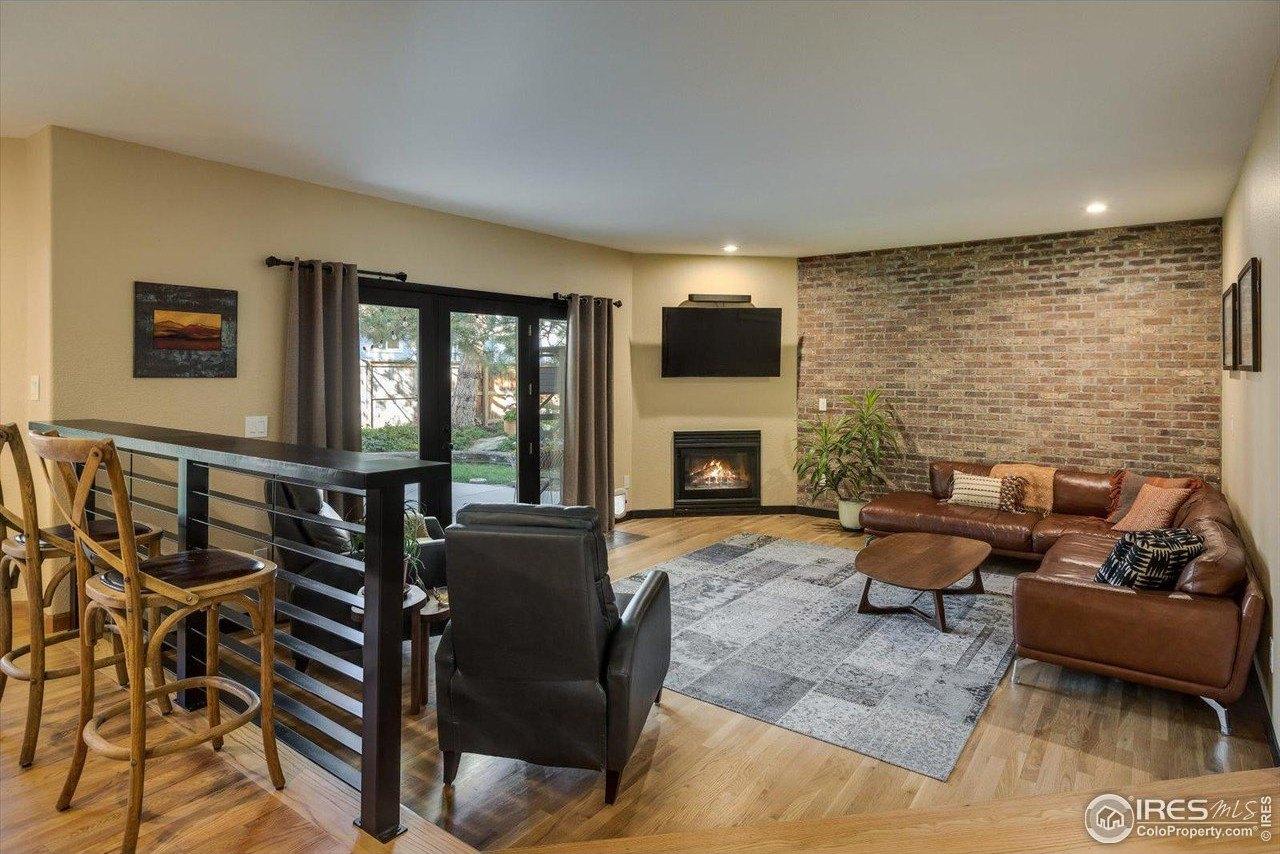Apple Ct, Louisville, CO 80027