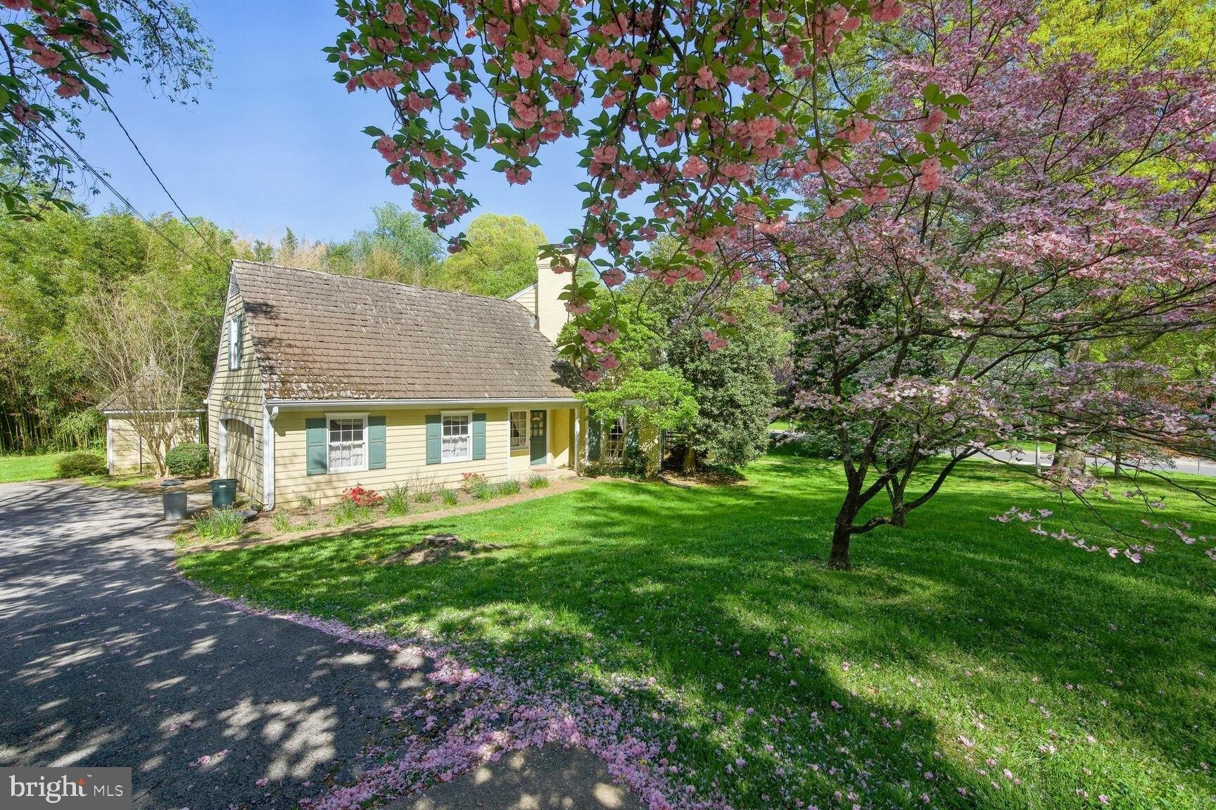 Burning Tree Rd, Bethesda, MD 20817