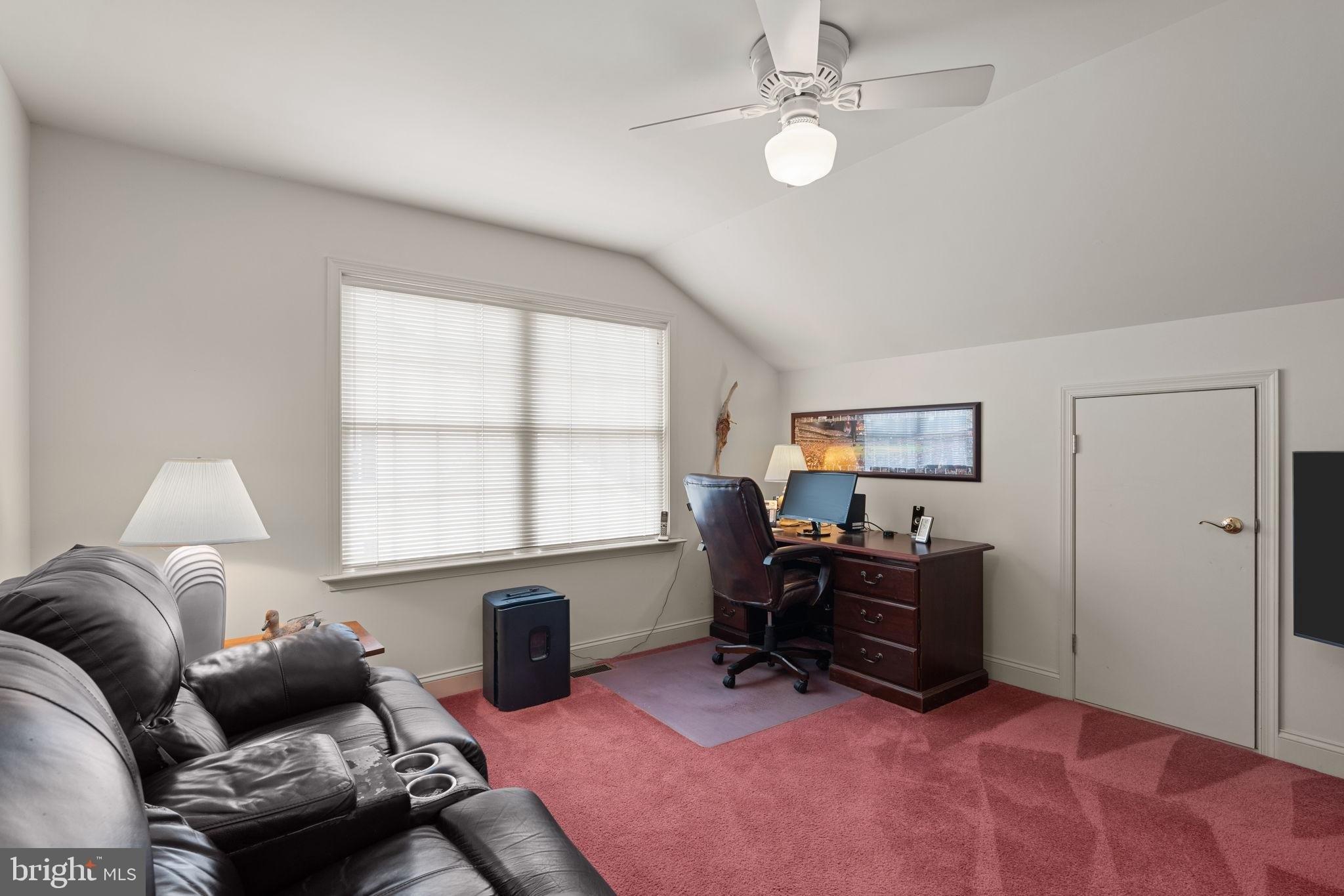 Hanover View Cir, Harrisburg, PA 17112