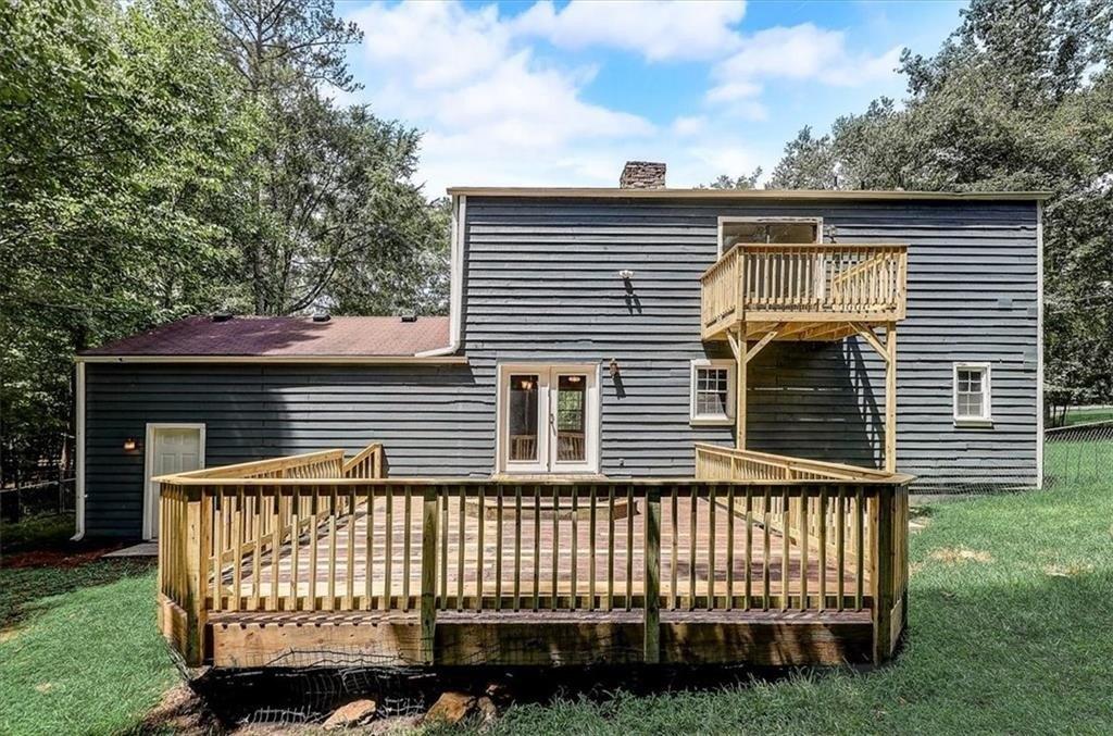 Pine Cir, Woodstock, GA 30189