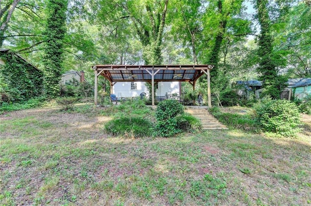 Mobley Cir, Monroe, GA 30655
