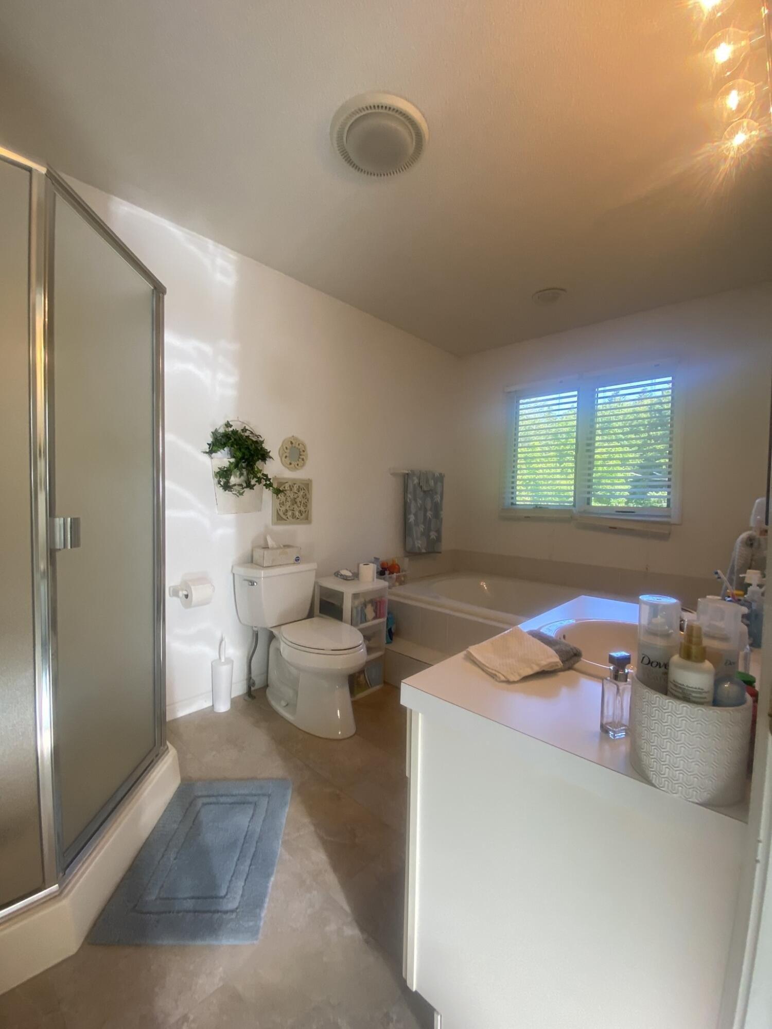 Ridgeview Dr, Norton Shores, MI 49441