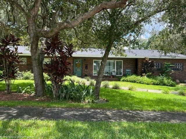 Hotiyee Ave, Sebring, FL 33870