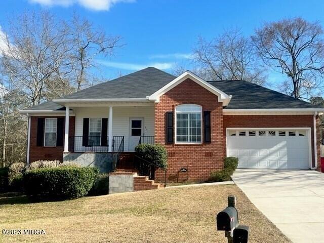 Double Oak Dr, Macon, GA 31204