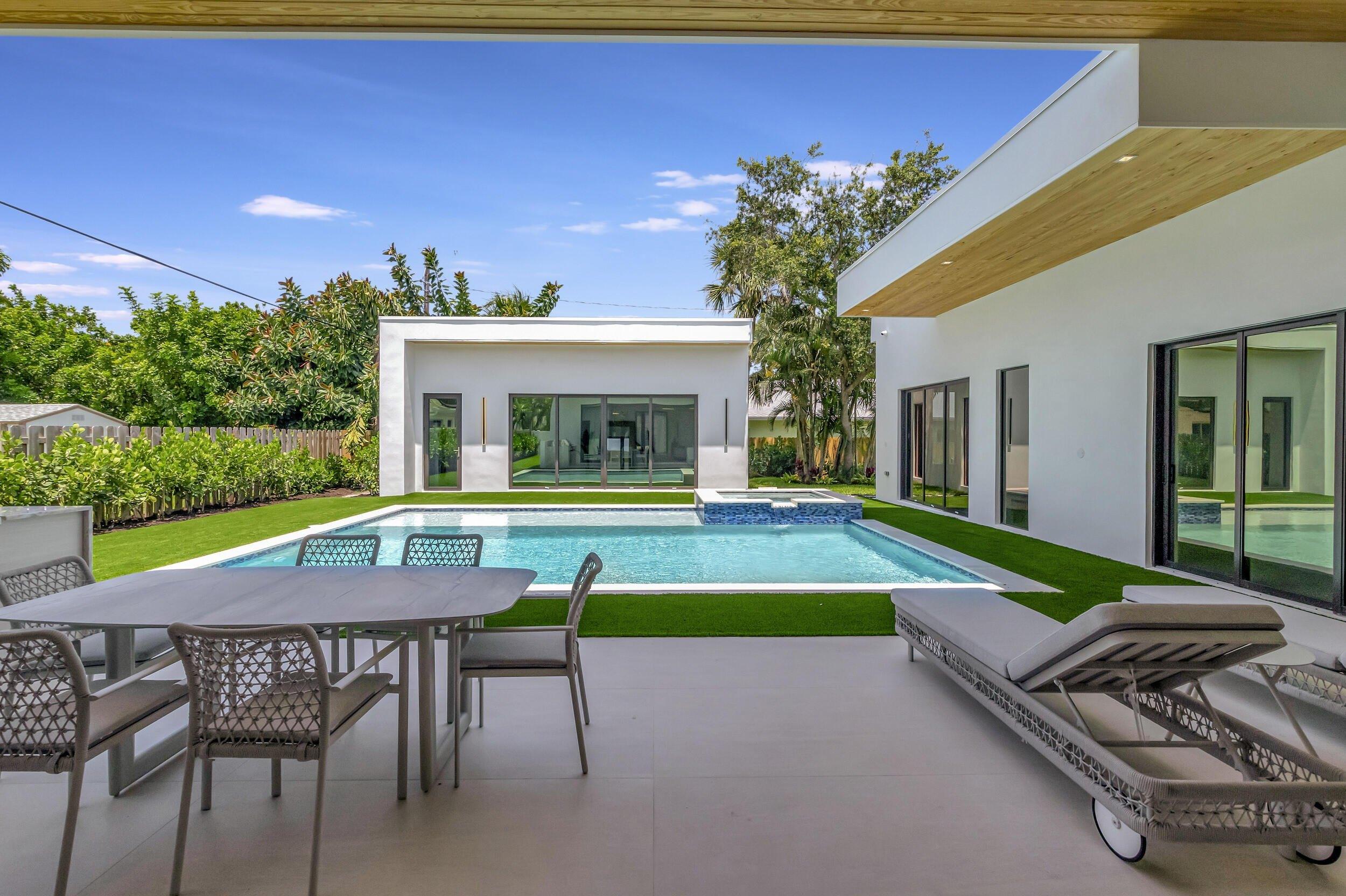 Nw 2nd Ave, Boca Raton, FL 33432