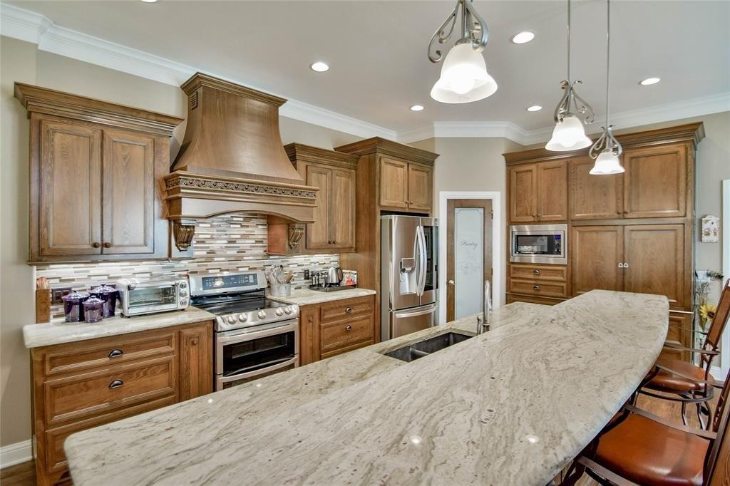 Fountain Way, Granbury, TX 76049