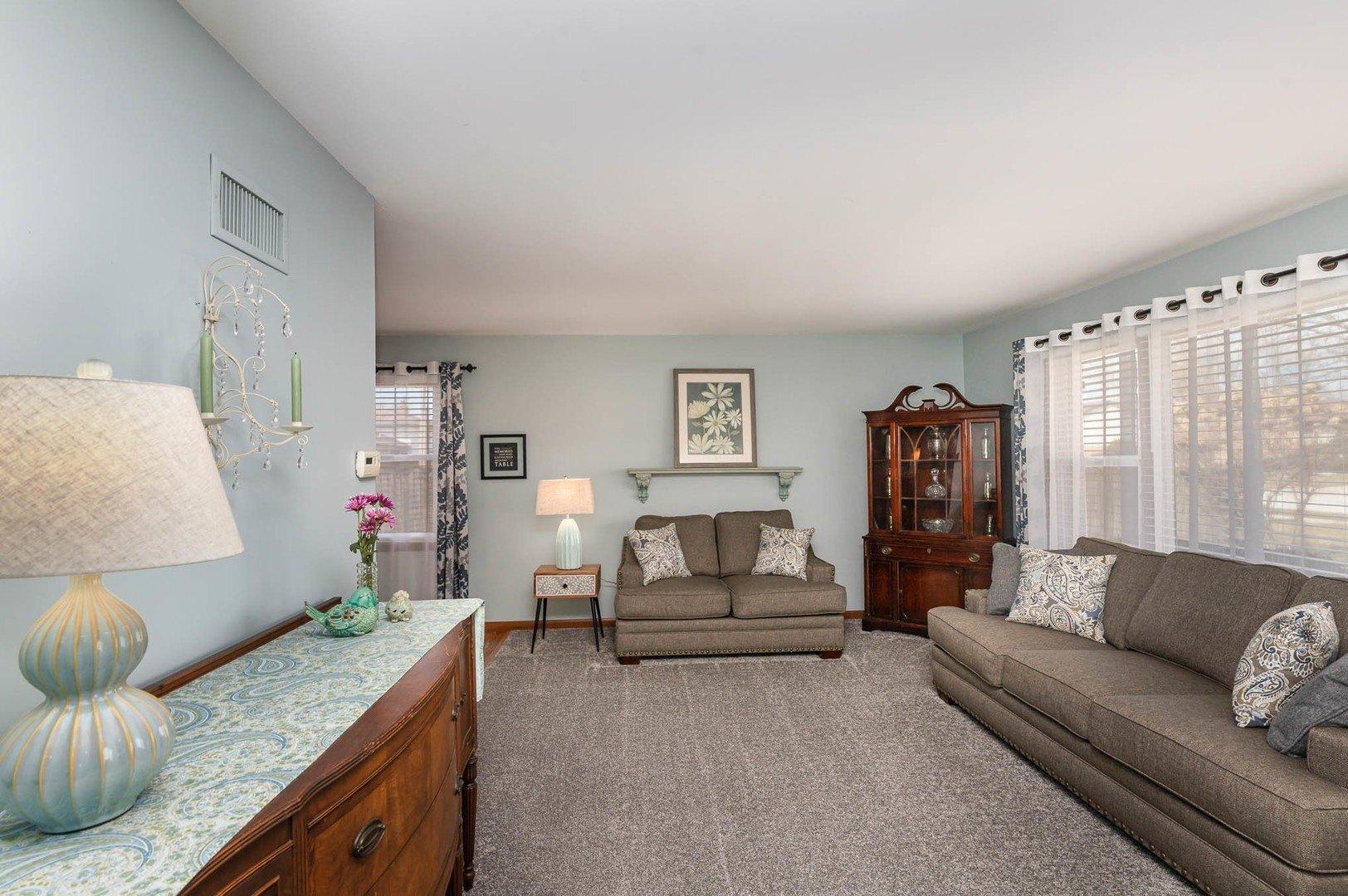 E 168th St, South Holland, IL 60473
