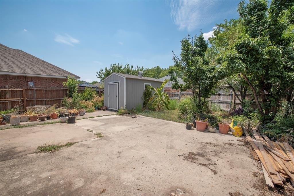 Maplewood Dr, Rowlett, TX 75089