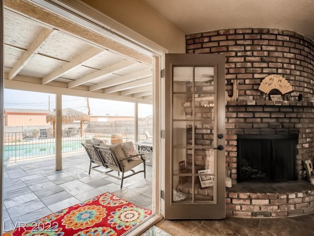 Redwood St, Las Vegas, NV 89146