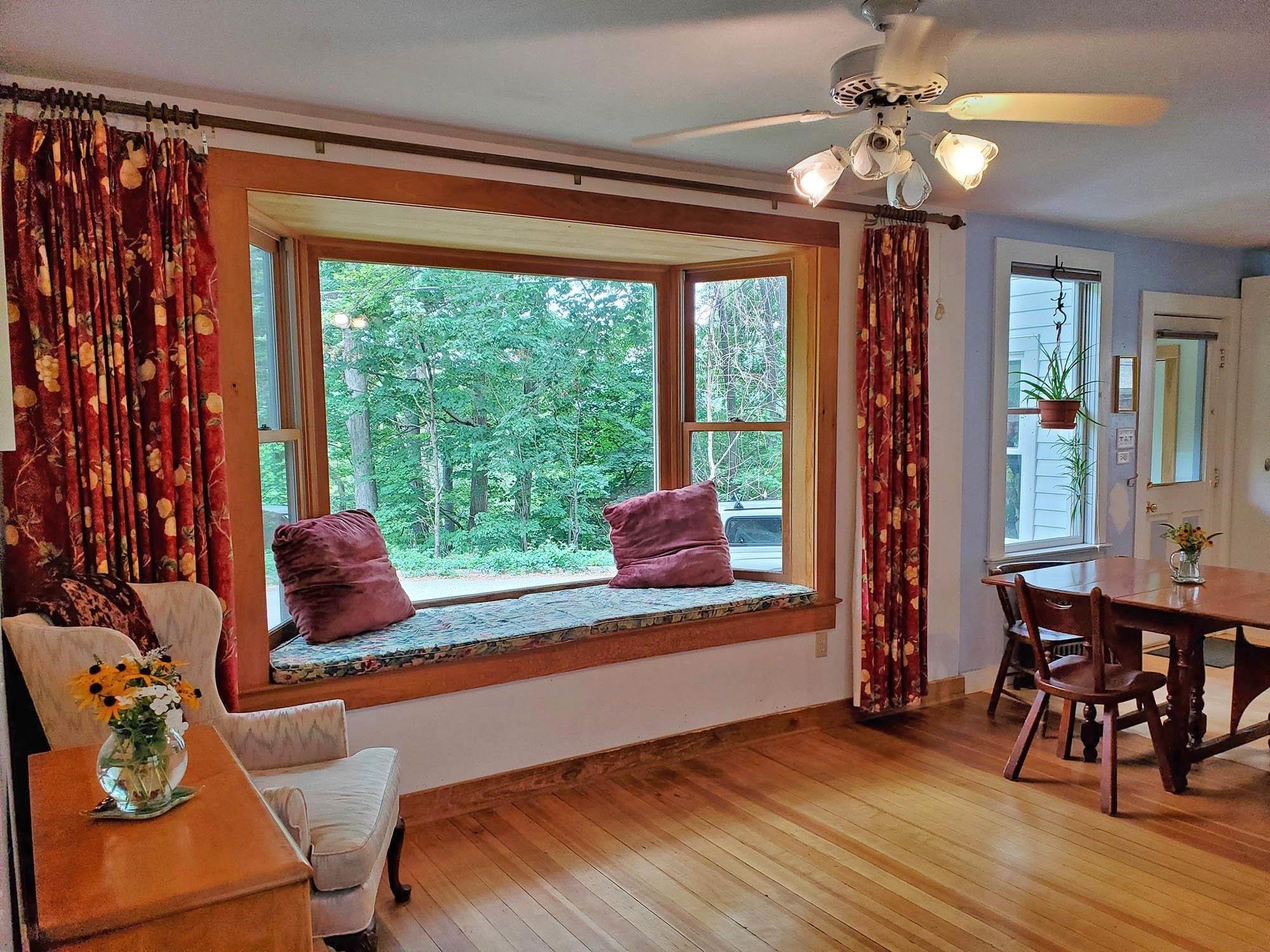 Washington St, Brattleboro, VT 05301